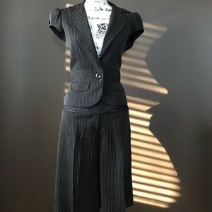 Womenβs 2 piece set